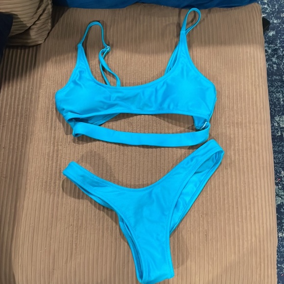 💙Bikini 💙 - Picture 3 of 3